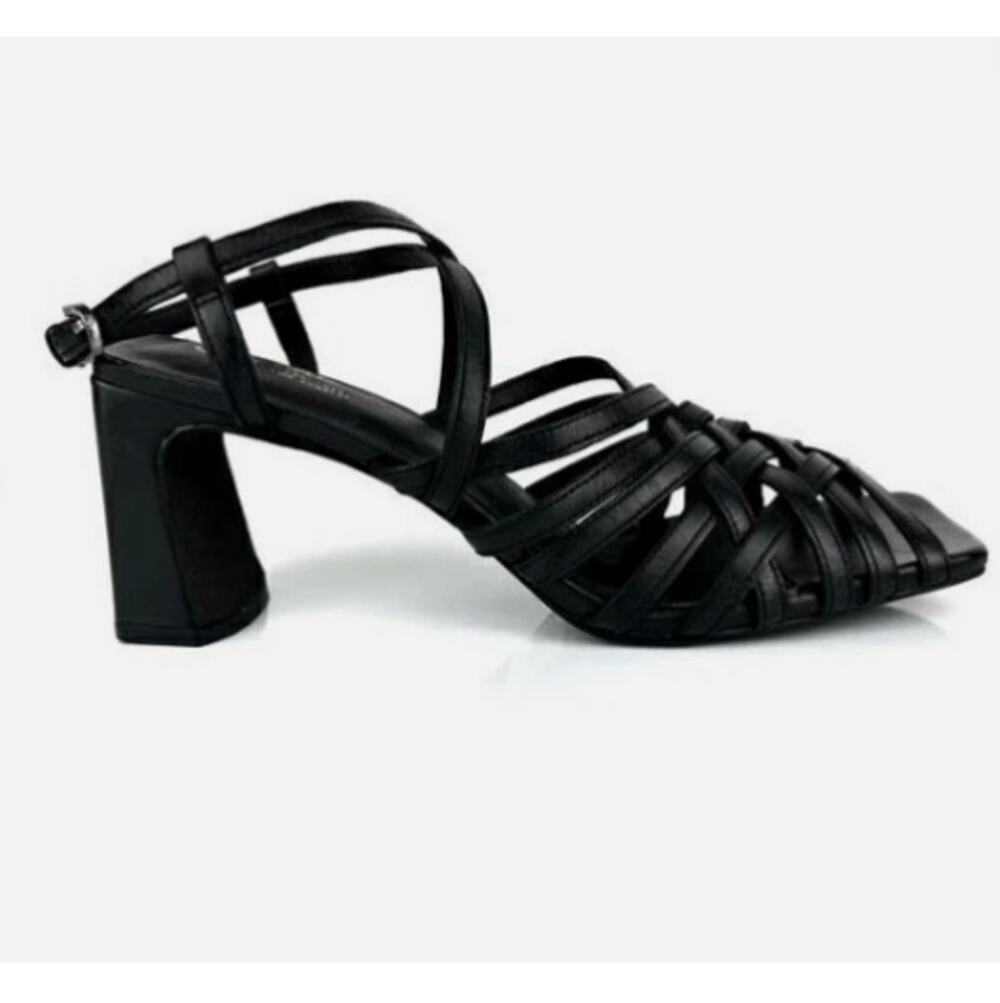 Seychelles Women's Black Buckle Closure Block Heels Strappy Sandals Size 9M